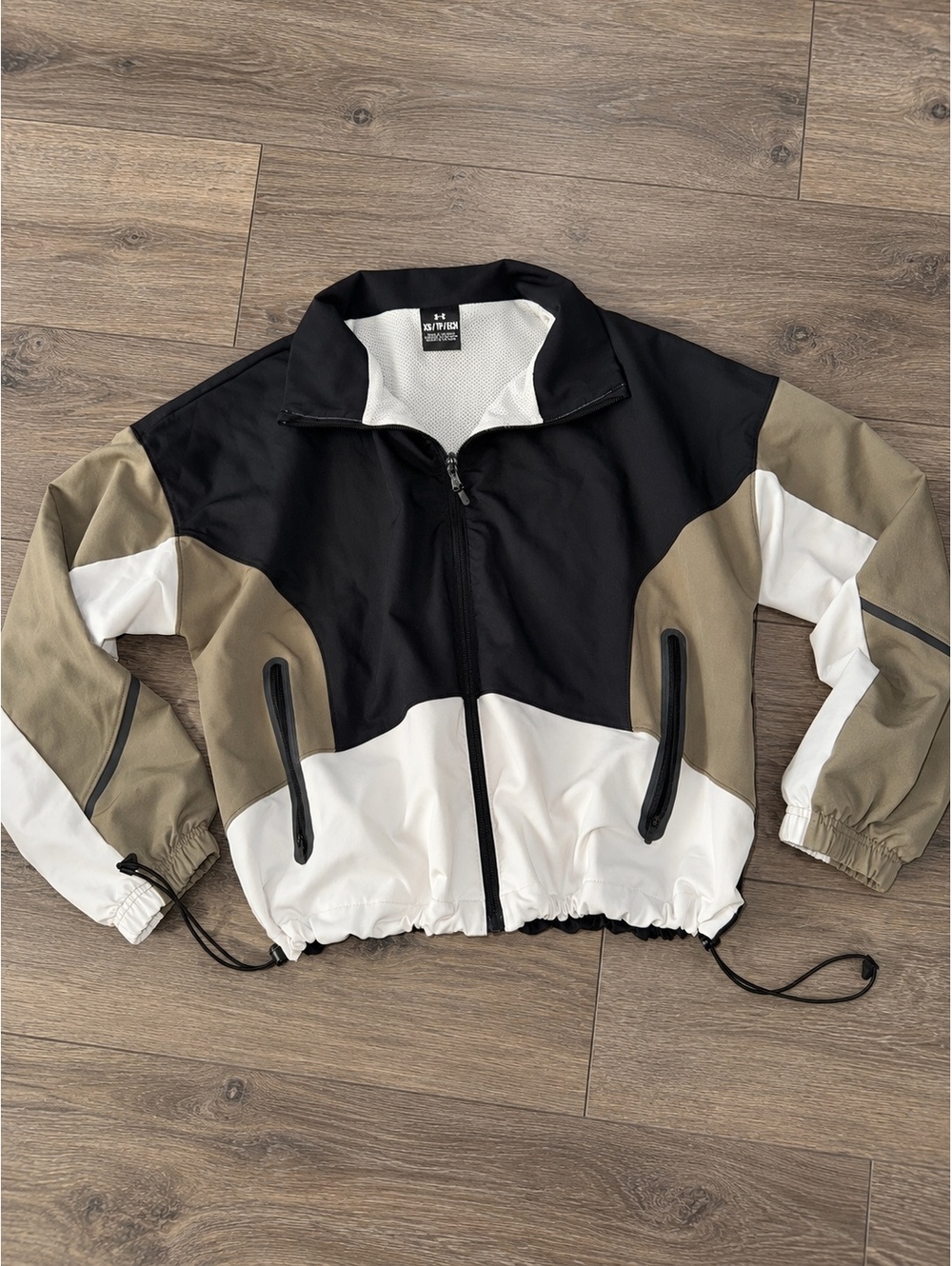 Under Armour Colorblock Windbreaker Jacket XS